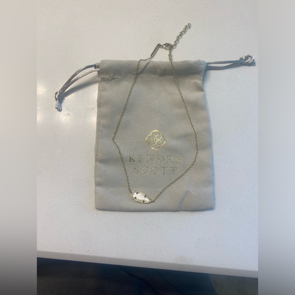 Vintage Kendra Scott Arrowhead Choker Necklace